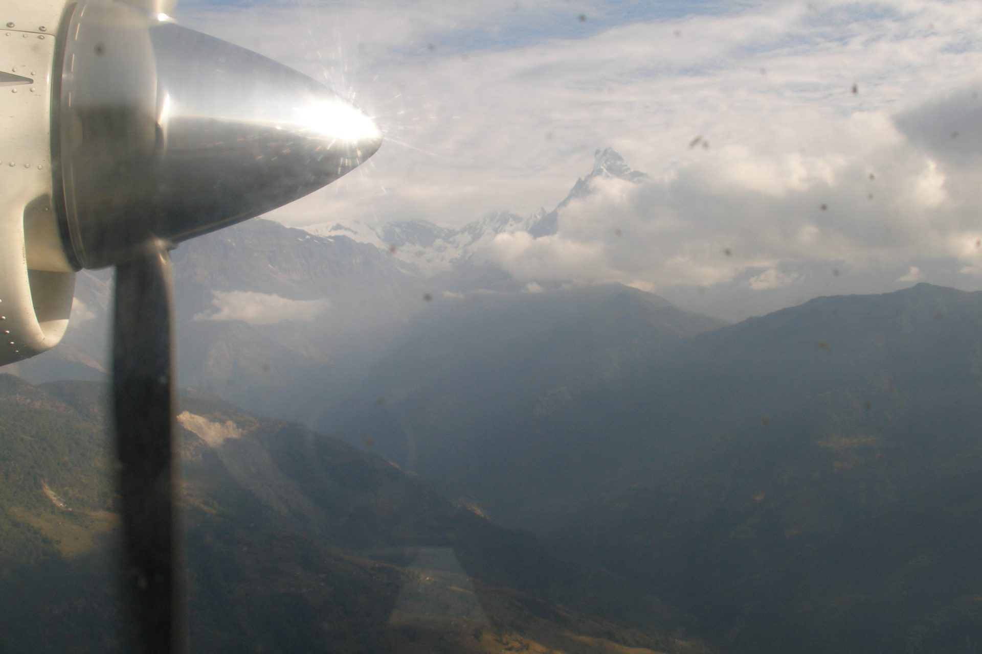 Annapurna Circuit with Tilicho Lake and Ice Lake Trek - 21 Days